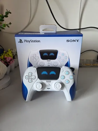 Dualsense Astro bot edição limitada