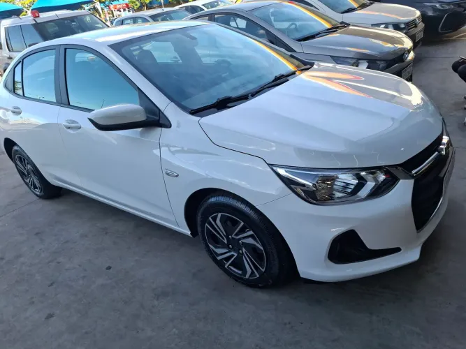 Chevrolet Onix Plus LT 1.0 12V Flex Mec. 4P 2025