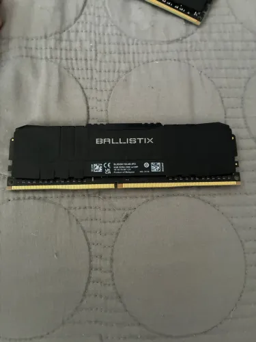 Memória RAM Crucial Ballistix 8Gb (1x8Gb) DDR4 2666MHz.  