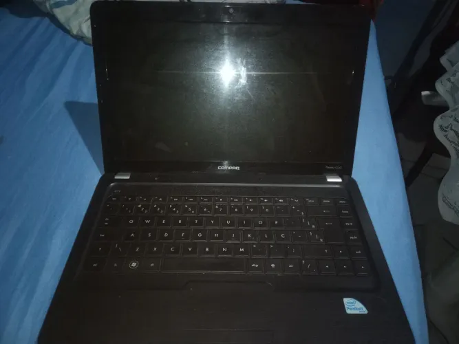 Notebook Compaq presario CQ42
