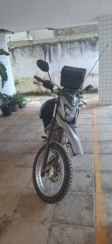 Vende-se Bros 160 2025