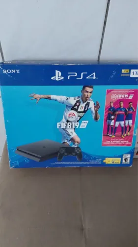 Ps4 slim + controle + jogos (na caixa original)