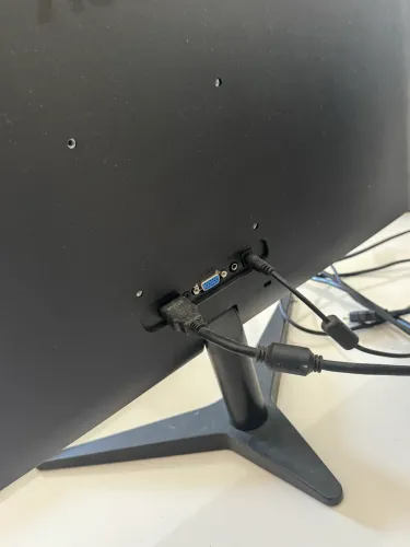 Monitor AOC de 23,8 polegadas