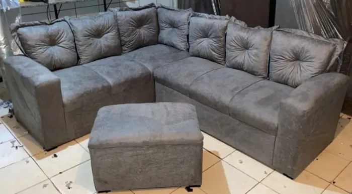 Sofá de canto max com puf novo