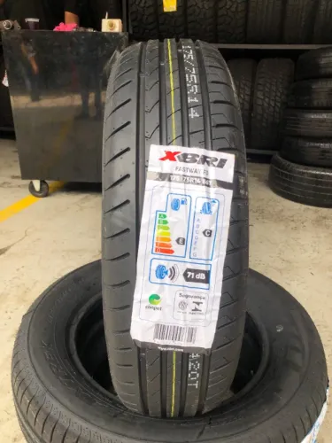 Pneu 175/75/R14 Xbri Festway com mais durabilidade e dirigibilidade no asfalto.