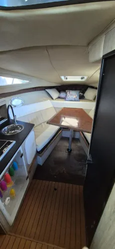 Bayliner Ciera 2355 | Motor Novo | 2 Cabines | Completa | Guincho Elétrico