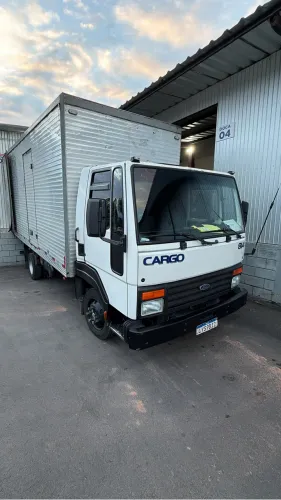 Ford Cargo 814