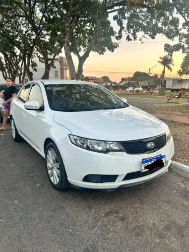 Kia Motors Cerato 1.6 16V Mec. 2013