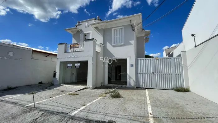 Casa comercial à venda ou locação com 281m² de construção e 481m² de terreno