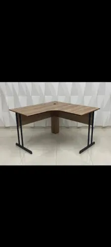 Mesa para escritório Multiuso 