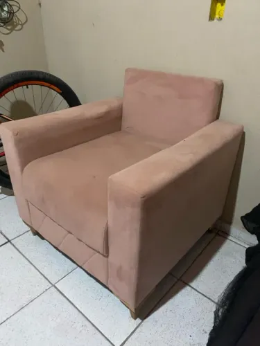 Poltrona Rosa em ótimo estado