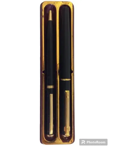 Estojo com duas canetas Montex tinteiro e esferográfica