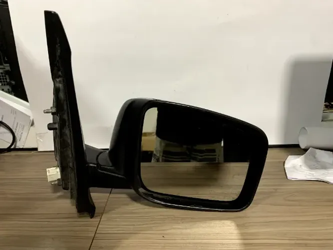 Retrovisor Direito Elétrico Nissan Sentra 2011 2012