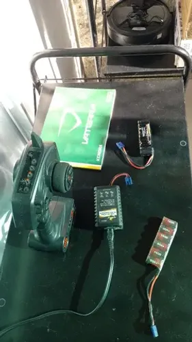 Automodelo - carro controle remoto 4wd rallycross