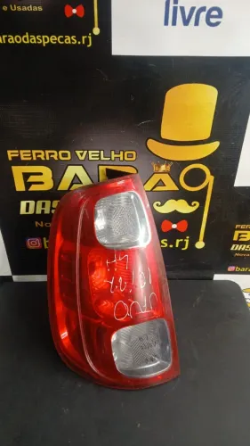 Lanterna Fiat Uno 2010/2012 lado esquerdo