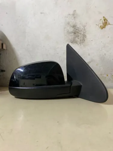 Retrovisor direito Celta 2007 a 2015