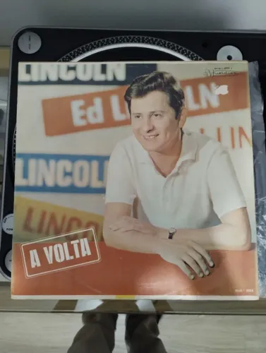 Ed Lincoln 1964 a volta LP Vinil. Bom estado.