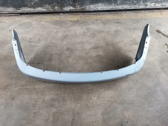 Parachoque traseiro GM Corsa Wagon 96-02 