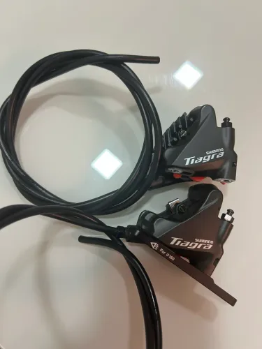 Par De Pinças De Freio Hidráulico Shimano BR-4770