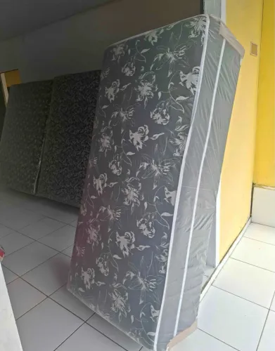 Cama de solteiro Novos Floral