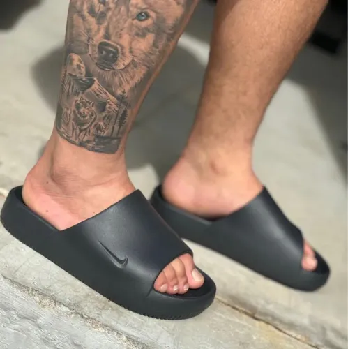 Chinelo Nike calm slide 