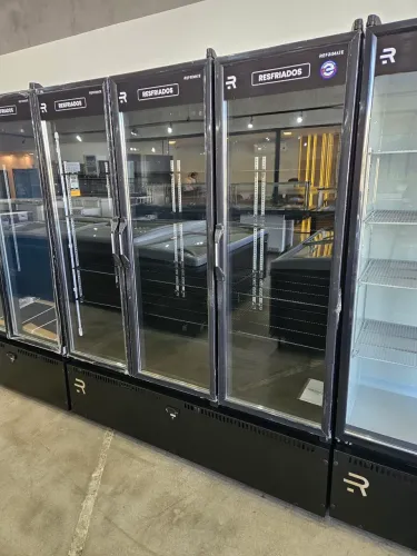 refrigerador 3 portas expositor para bebidas e frios - a pronta entrega