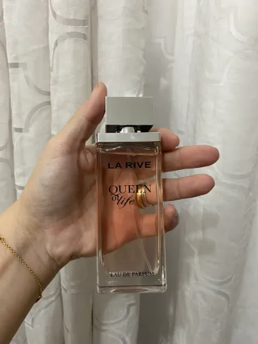 Perfume lá rive