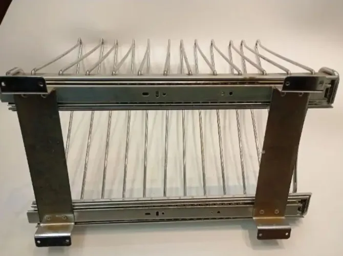 Prateleira para Cabides em Aço Inox - Ideal para Closet