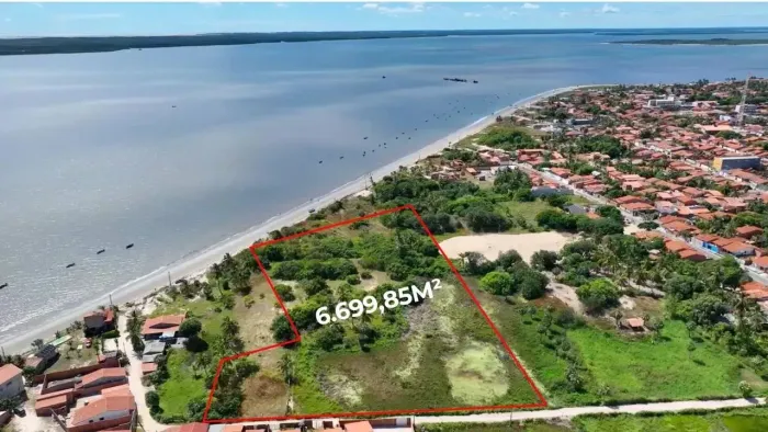 Lote com 6699 mtr² de frente pro mar na praia de Tutóia -MA.