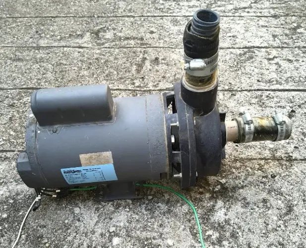 Bomba de hidromassagem com motor elétrico de 1,5 CV