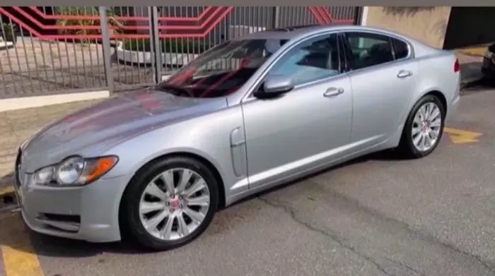 Jaguar XF 3.0 V6 24V 240cv Aut. 2011