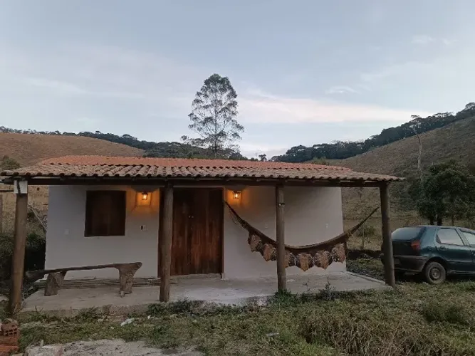 Chácara, terreno pronta com casa , água e luz .2100m2.