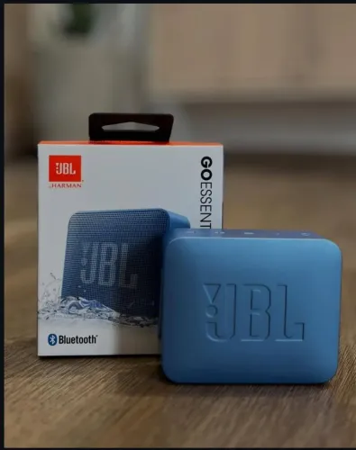 Caixa de Som Bluetooth JBL Go Essential - Nova