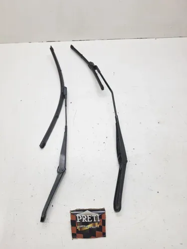 Par Braço Limpador Parabrisa Ford New Fiesta 2014 / 2015