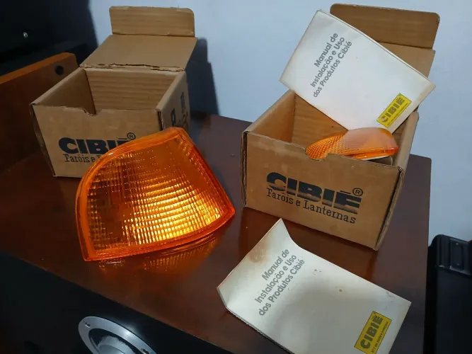 Par piscas santana Cibié novos