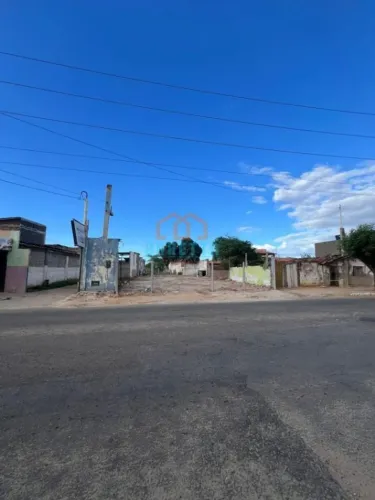 CÓD: 2894. Terreno para Venda no bairro Abolição, localizado na cidade de Mossoró / RN.  