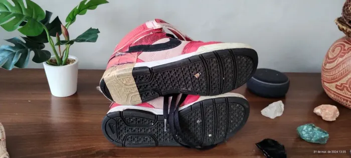 Tênis nike 6.0 cano alto ORIGINAL, solado descolando