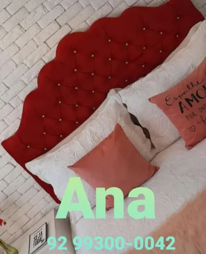 Cabeceira de Cama Estofada Vermelha