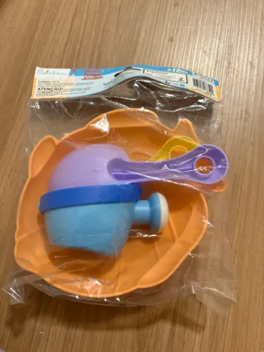 Peixinho de brinquedo para praia
