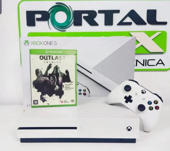 XBOX ONE S 500 GB SEMI-NOVO