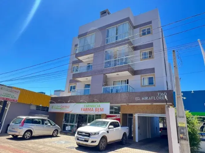 Vende-se apartamento com 02 quartos e em ótimo lugar para morar por R$ 470 mil