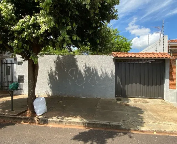 Venda de Casas / Edícula na cidade de Araraquara