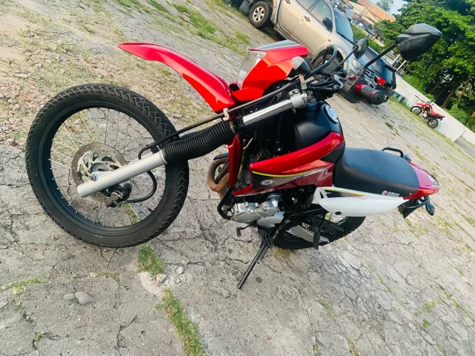 Vendo uma linda Lander