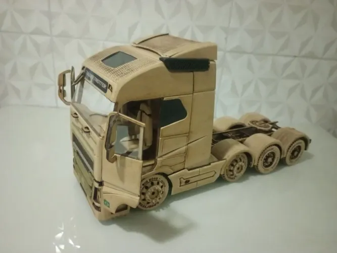 Miniaturas feita em madeira MDF PVC 