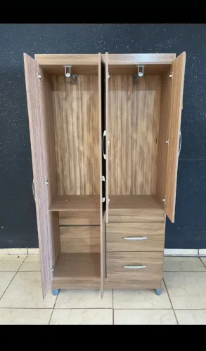 Promoção imperdível Guarda-roupa entrego 