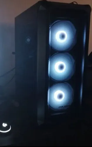 Gabinete cougar archon 2 com 3 fans RGB