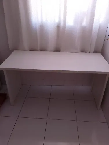MESA DE ESCRITÓRIO 100% MDF