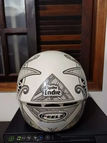 Capacete Peels feminino n56