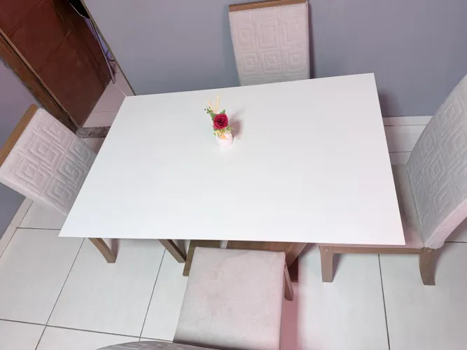 Mesa 4 cadeiras