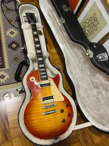 Gibson Les Paul Standard Plus 2008 ? Seymour Duncan JB + Jazz